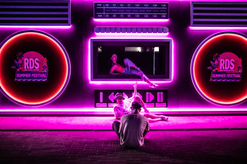 Neon Flex Mood, la rivoluzione del neon a Roma